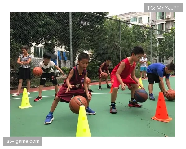 新手必学：详解篮球比赛中运球变向的关键规则要点